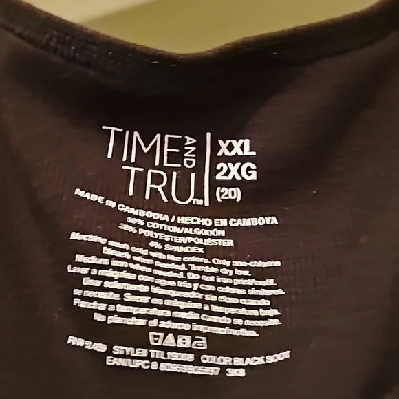 🎉HOST PICK 🎉 TANK TOPS - Picture 6 of 8